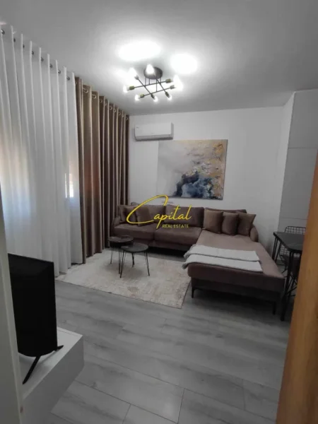 Tirane, jepet me qera apartament 1+1 Kati 1, 51 m² 470 € (SPITALI AMERIKAN 3)