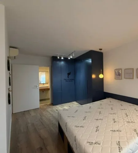 Tirane, jepet me qera apartament 2+1 Kati 11, 91 m² 880 € (21 DHJETORI)