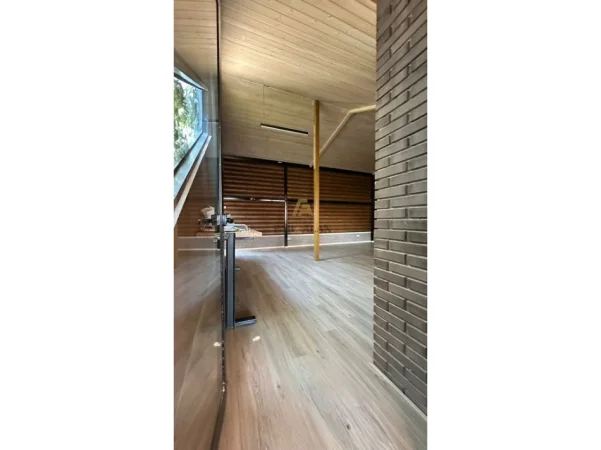 Tirane, jepet me qera apartament+verande | Penthouse Kati 9, 1.000 m² 10.000 € (Perballe Spitalit American 3)