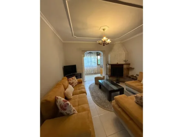 Tirane, jepet me qera apartament 2+1 Kati 4, 83 m² 700 € (Bulevardi Zhan Dark)