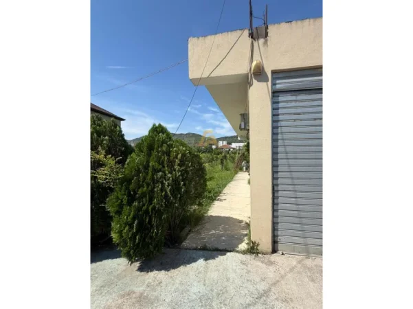 Tirane, shitet Vile Vile 3 Katshe Kati 0, 110 m² 650.000 € (Vore)