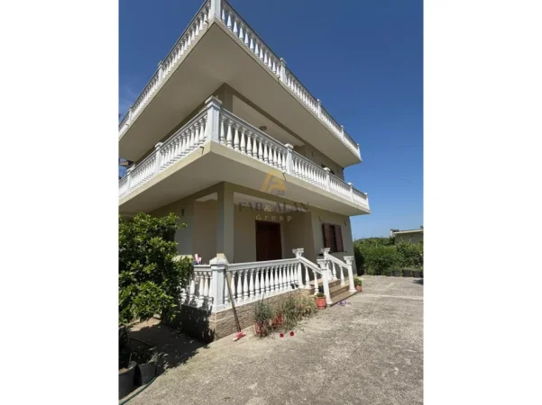 Tirane, shitet Vile Vile 3 Katshe Kati 0, 110 m² 650.000 € (Vore)