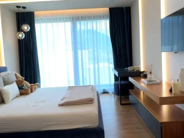 Tirane, jepet me qera Vile Vile 3 Katshe Kati 4, 300 m² 5.000 € 