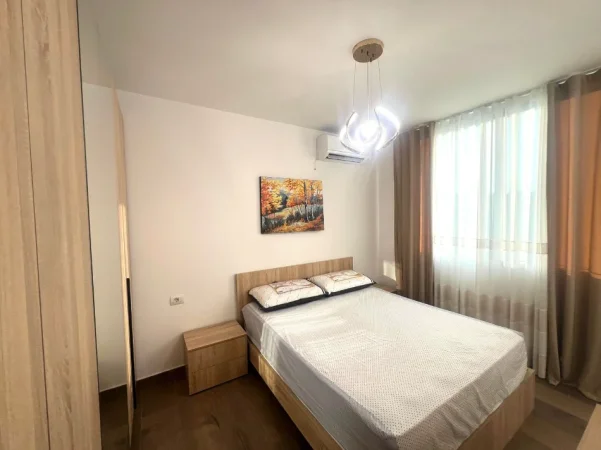Tirane, jepet me qera garsonier Kati 9, 40 m² 600 € (sheshi willson)