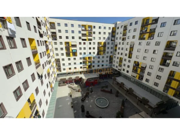 Tirane, jepet me qera apartament 2+1+2+PARKIM , Kati 4, 103 m² 700 € (YZBERISHT , GRAND GALLERY)