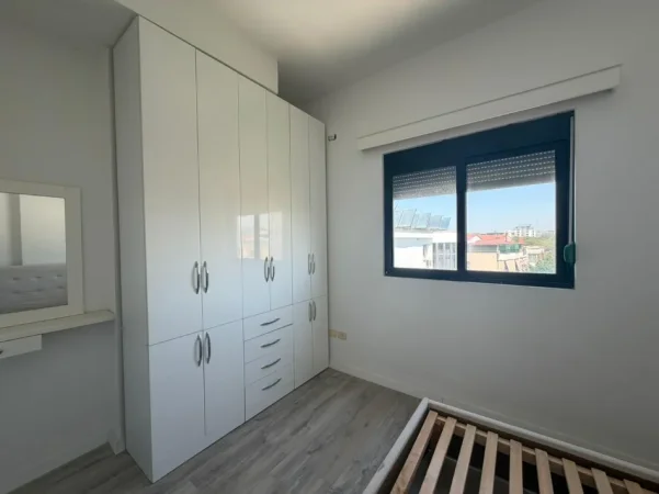 Mali Robit, shitet apartament 1+1 , 64 m² 85.000 € (mali robit)