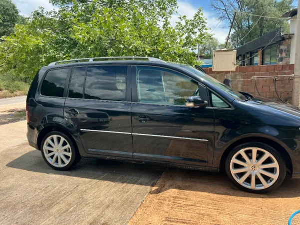 Tirane, shes makine Nafte, e zeze automatik Kondicioner 540.000 €