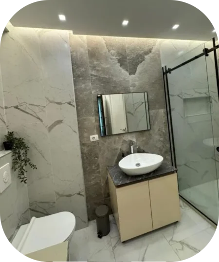 Tirane, jepet me qera apartament 1+1+Ballkon Kati 5, 70 m² 630 € (Unaza e Re, Tiranë)