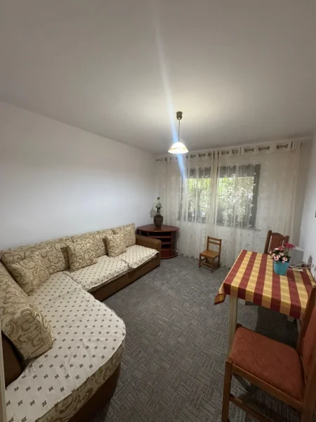 Tirane, shitet apartament 3+1 , 90 m² 160.000 € 