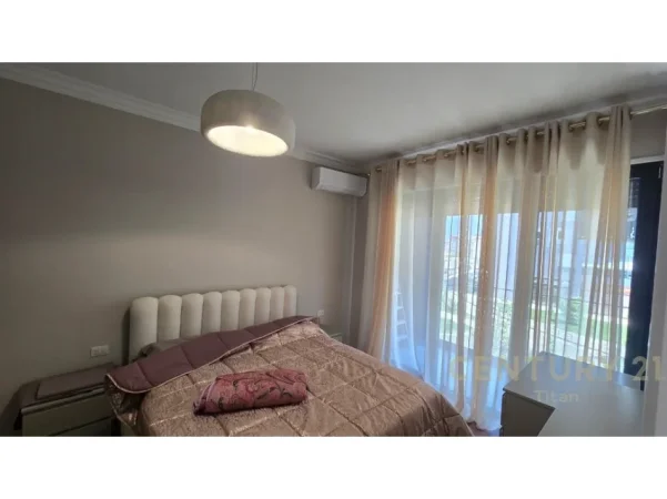 Tirane, jepet me qera apartament 1+1 Kati 1, 70 m² 700 € (Don bosko)
