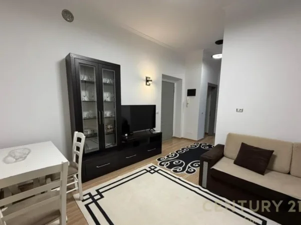 Tirane, jepet me qera apartament 2+1 Kati 3, 82 m² 600 € (Rruga e durresit)