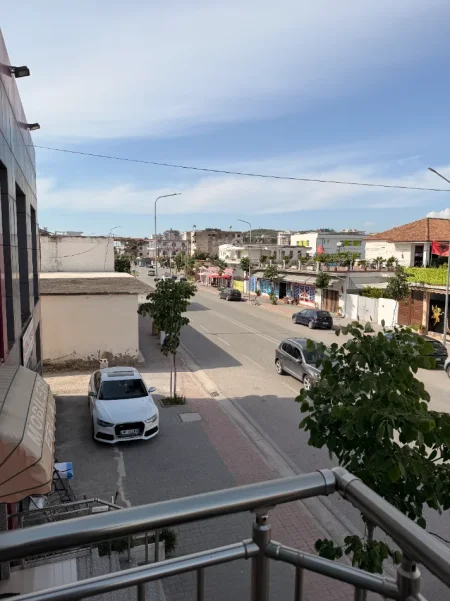 Lushnje, shitet aktivitet biznesi Kati 1, 155 m² 205.000 € 