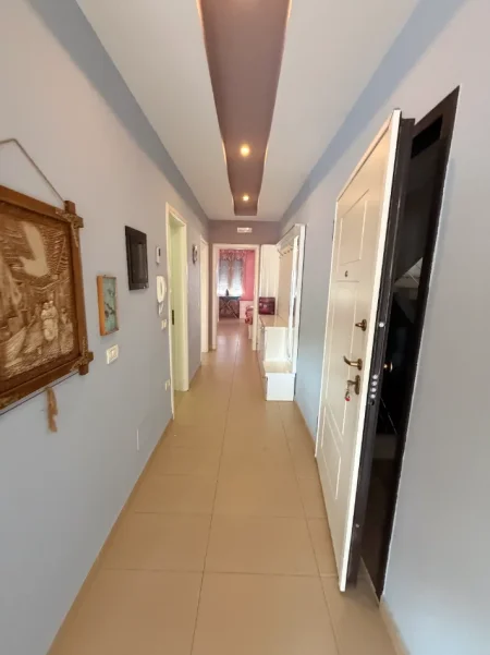 Lushnje, shitet apartament 2+1+Aneks+Ballkon Kati 10, 116 m² 98.000 € 