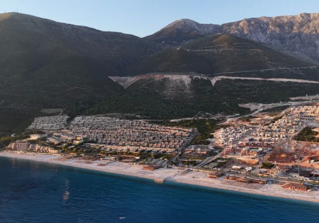 Vlore, shitet Vile Vile 2 Katshe Kati 0, 298 m² 1.900.000 € (Palase)