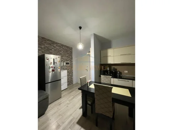 Tirane, shitet apartament 2+1 Kati 2, 89 m² 230.000 € (DON BOSKO)