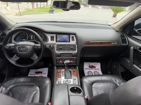 Fier, shes makine AUDI Q7-3.0 DIESEL TDI-PANORAMA-7 VENDSHE-FULL OPTIONS-NDERROHET Nafte, e zeze automatik Klima 285.000 km 9.300 €