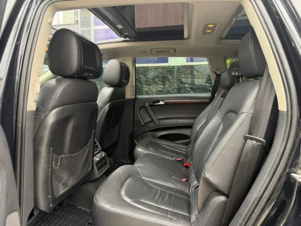 Fier, shes makine AUDI Q7-3.0 DIESEL TDI-PANORAMA-7 VENDSHE-FULL OPTIONS-NDERROHET Nafte, e zeze automatik Klima 285.000 km 9.300 €