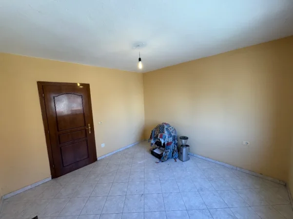Elbasan, shes apartament 1+1 Kati -2, 1 m² 38.000 €