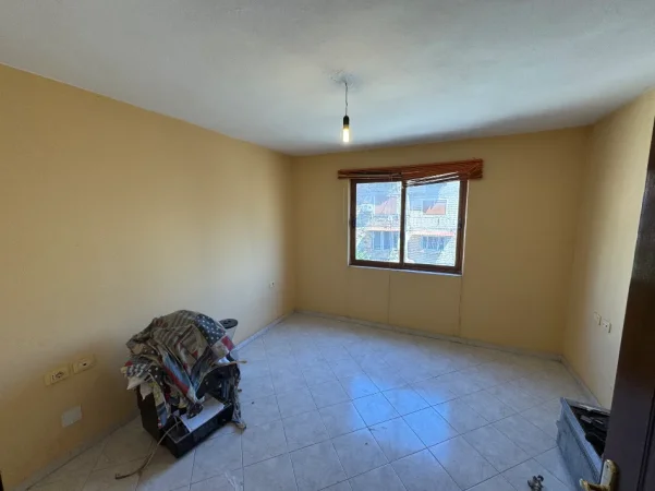 Elbasan, shes apartament 1+1 Kati -2, 1 m² 38.000 €