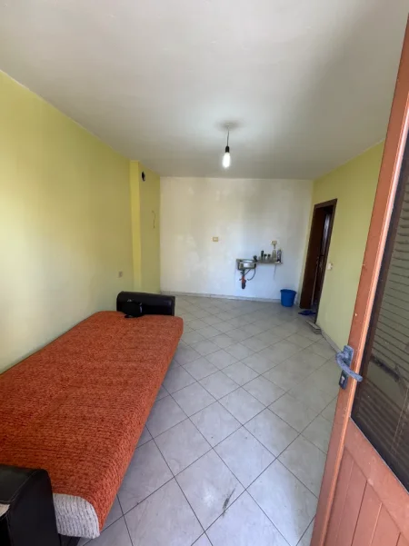 Elbasan, shes apartament 1+1 Kati -2, 1 m² 38.000 €