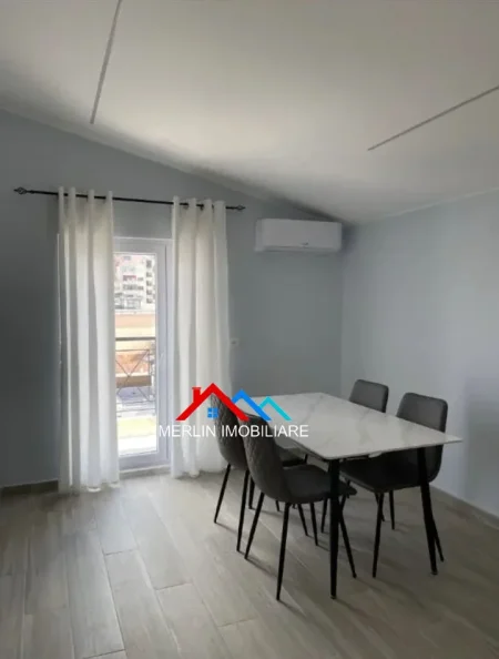 Tirane, jepet me qera apartament 1+1+Ballkon Kati 5, 66 m² 524 € (Rruga e Kavajes)