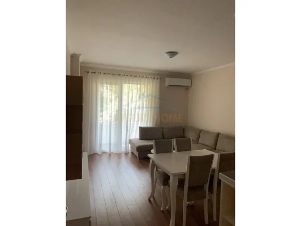 Tirane, shitet apartament 1+1 Kati 1, 73 m² 200.000 € (Kopshti Zoologjik)
