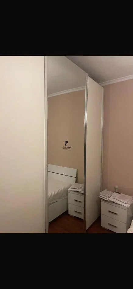 Tirane, jepet me qera 2+1 Kati 7, 102 m² 1.000 € (ISH EKSPOZITA)