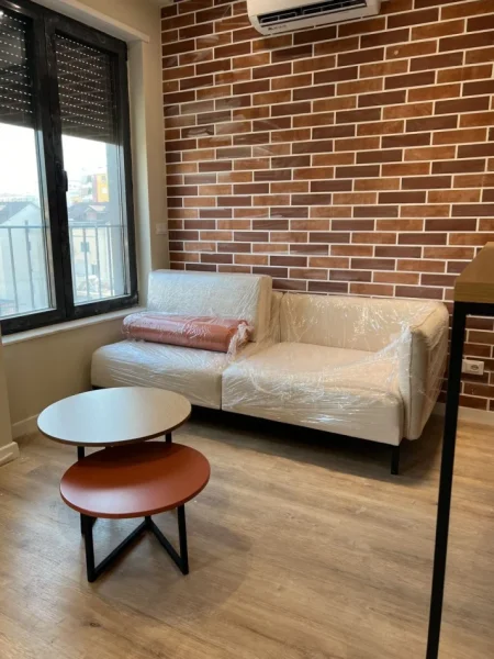 Tirane, jepet me qera apartament 1+1 Kati 6, 57 m² 650 € (Rruga Karl Gega)