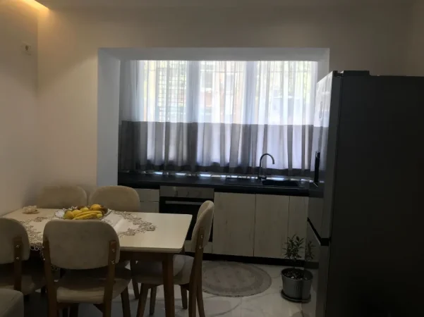 🏡 JEPET APARTAMENT 2+1 ME QERA NE BRRYL, ME CMIMIN 450 MIJE LEKE