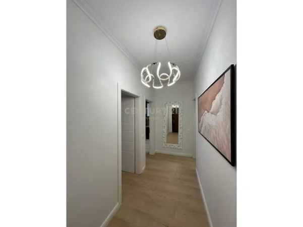 Tirane, shitet apartament 1+1 Kati 7, 67 m² 133.000 € 