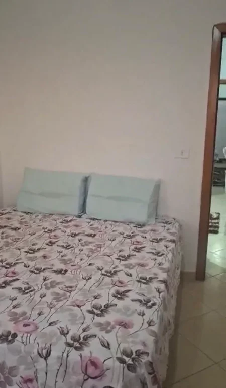 Tirane, jepet me qera apartament 2+1+Ballkon Kati 3, 90 m² 450 € (Jordan Misja)