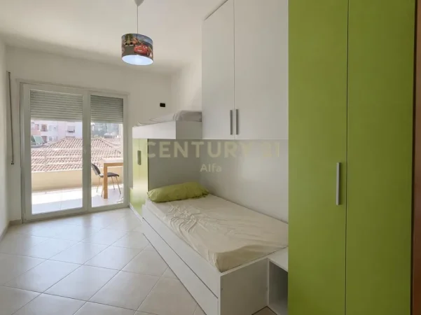 Tirane, shes apartament 2+1+Aneks+Ballkon Kati 3, 107 m² 162.200 € 