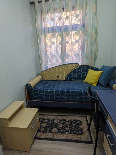 Tirane, jepet me qera apartament 2+1 Kati 3, 77 m² 650 € (STADIUMI DINAMO)