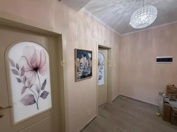 Tirane, shes apartament 1+1+Aneks+Ballkon Kati 7, 87 m² 248.000 € (Bulevardi zogu i pare)