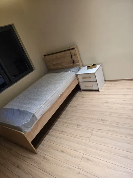 Tirane, jepet me qera apartament 1+1 Kati 3, 60 m² 450 € (zogu i zi)