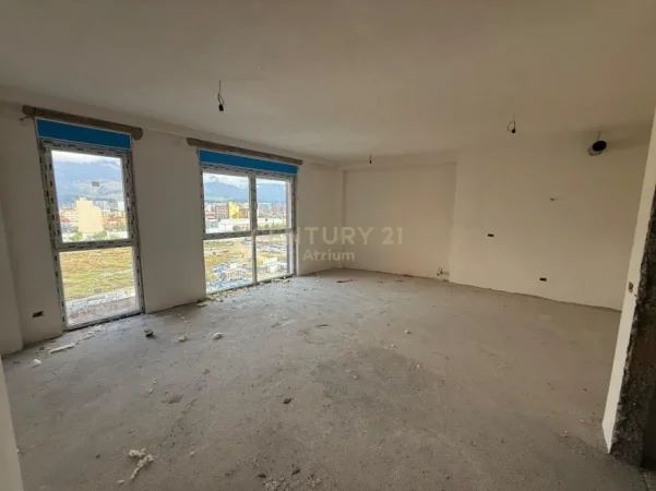 Tirane, shes apartament 3+1+Aneks+Ballkon Kati 7, 151 m² 320.000 € (Orbital 6)