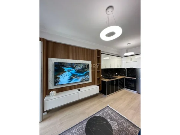 Tirane, shitet apartament 1+1 Kati 7, 67 m² 133.000 € (Astir)
