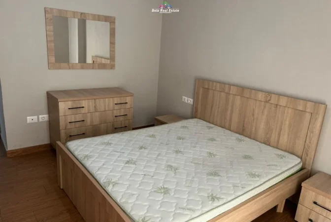 Tirane, jepet me qera apartament 2+1 Kati 1, 100 m² 520 € (Sabri Preveza,)