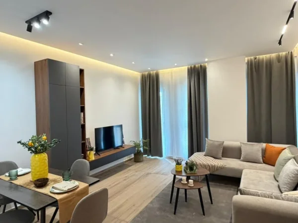 Tirane, jepet me qera apartament 1+1 Kati 3, 72 m² 720 € (Zogu i Zi)
