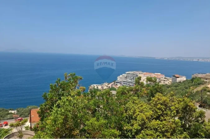 Vlore, shitet toke ne bregdet , 60 m² 32.000 € 