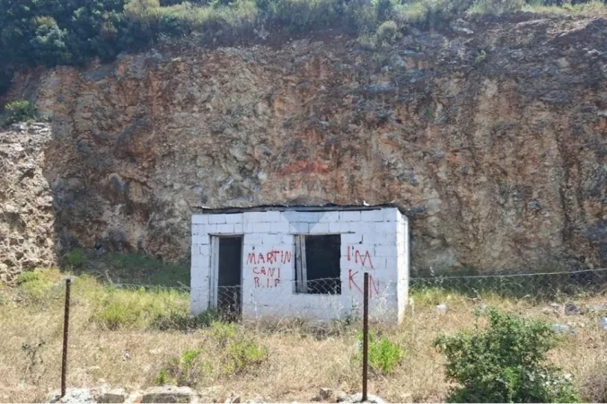 Vlore, shitet toke ne bregdet , 60 m² 32.000 € 