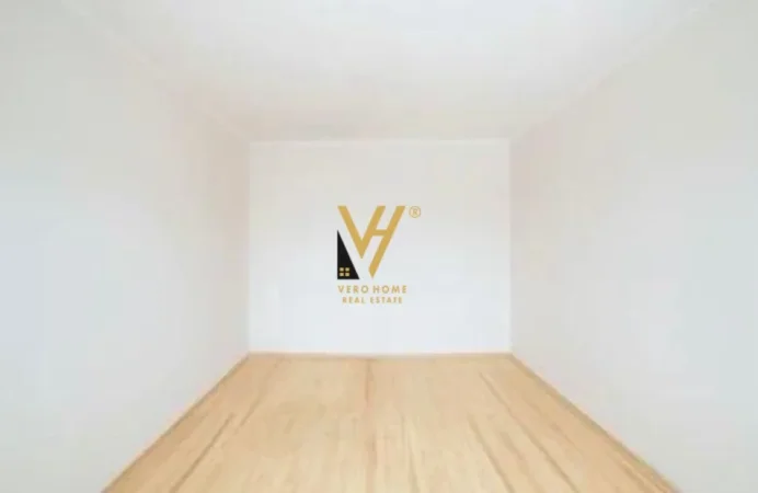 Tirane, shitet dyqan Kati 0, 20 m² 65.000 € (RRUGA E KOSOVAREVE)