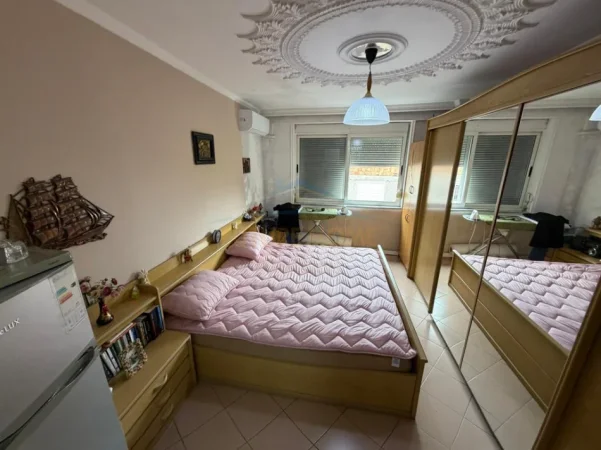 Tirane, shitet apartament 2+1+Ballkon Kati 5, 71 m² 160.000 € (Shkolla e Baletit)