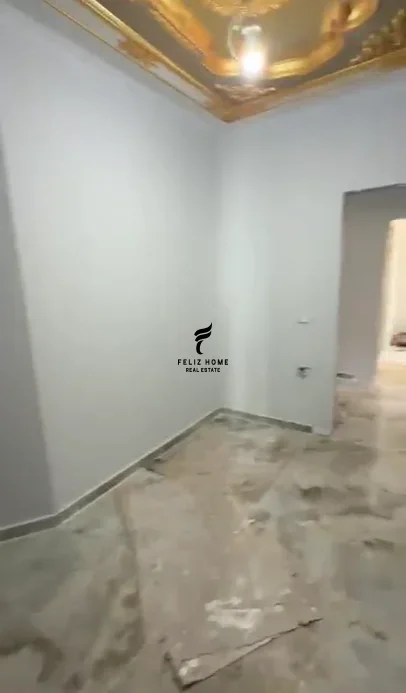 Tirane, jepet me qera zyre , 160 m² 2.400 € (ISH EKSPOZITA)