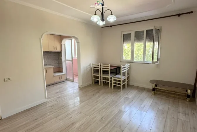 Tirane, shitet apartament 1+1 Kati 2, 58 m² 121.000 € (Rruga Irfan Tomini)