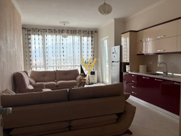 Tirane, shitet apartament 2+1+Ballkon Kati 3, 104 m² 300.000 € (KOPSHTI BOTANIK)