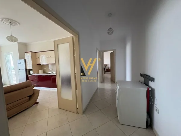 Tirane, shitet apartament 2+1+Ballkon Kati 3, 104 m² 300.000 € (KOPSHTI BOTANIK)