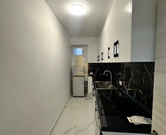 Tirane, jepet me qera apartament 1+1 Kati 1, 65 m² 450 € (Vasil Shanto)