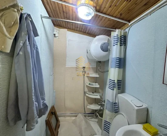 Tirane, jepet me qera apartament 1+1 Kati 3, 50 m² 400 € (Komuna e Parisit)