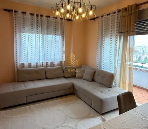 Tirane, jepet me qera apartament 2+1+Ballkon Kati 9, 100 m² 500 € (Casa Italia)